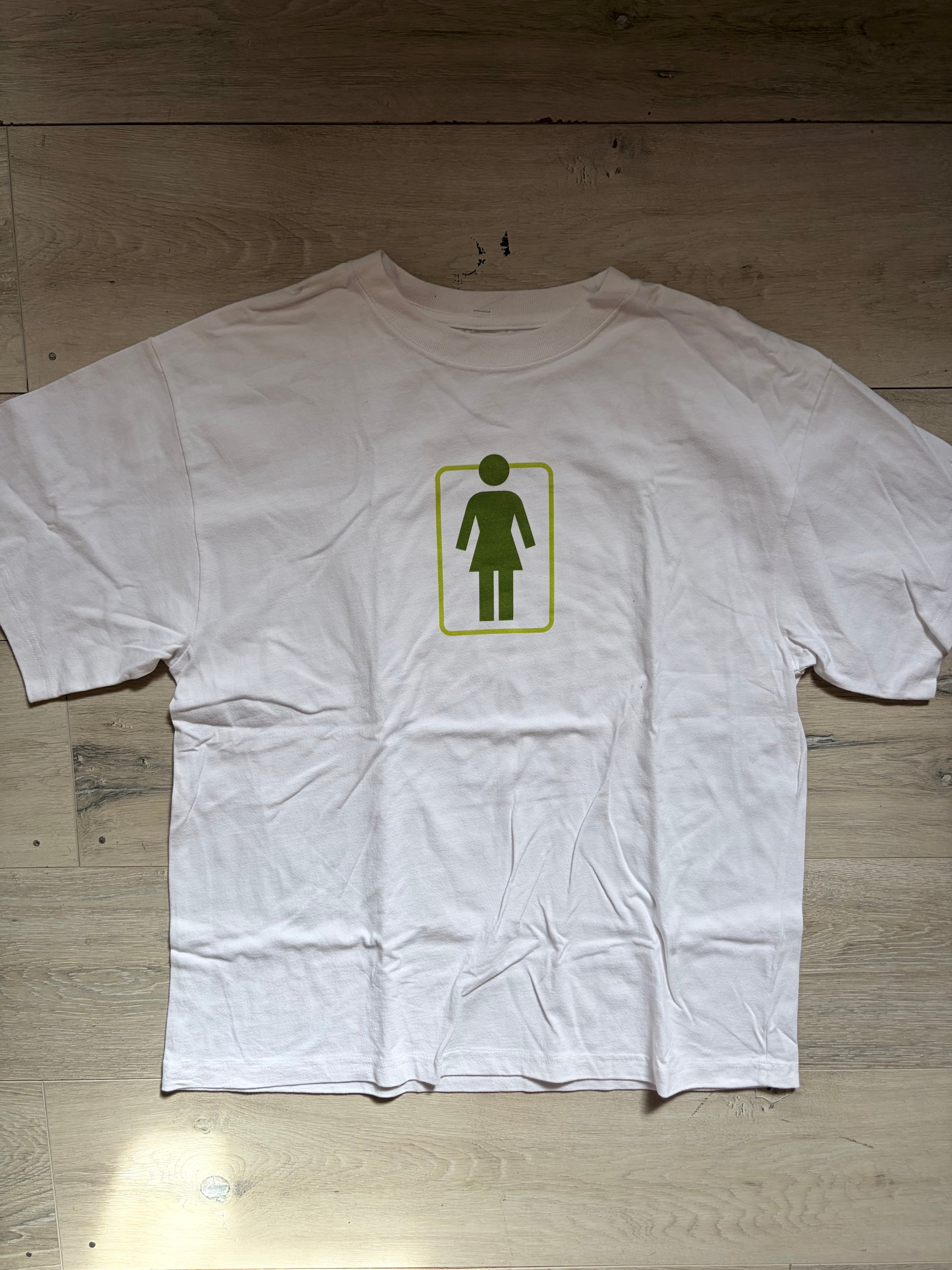 Girl Skateboards size xl