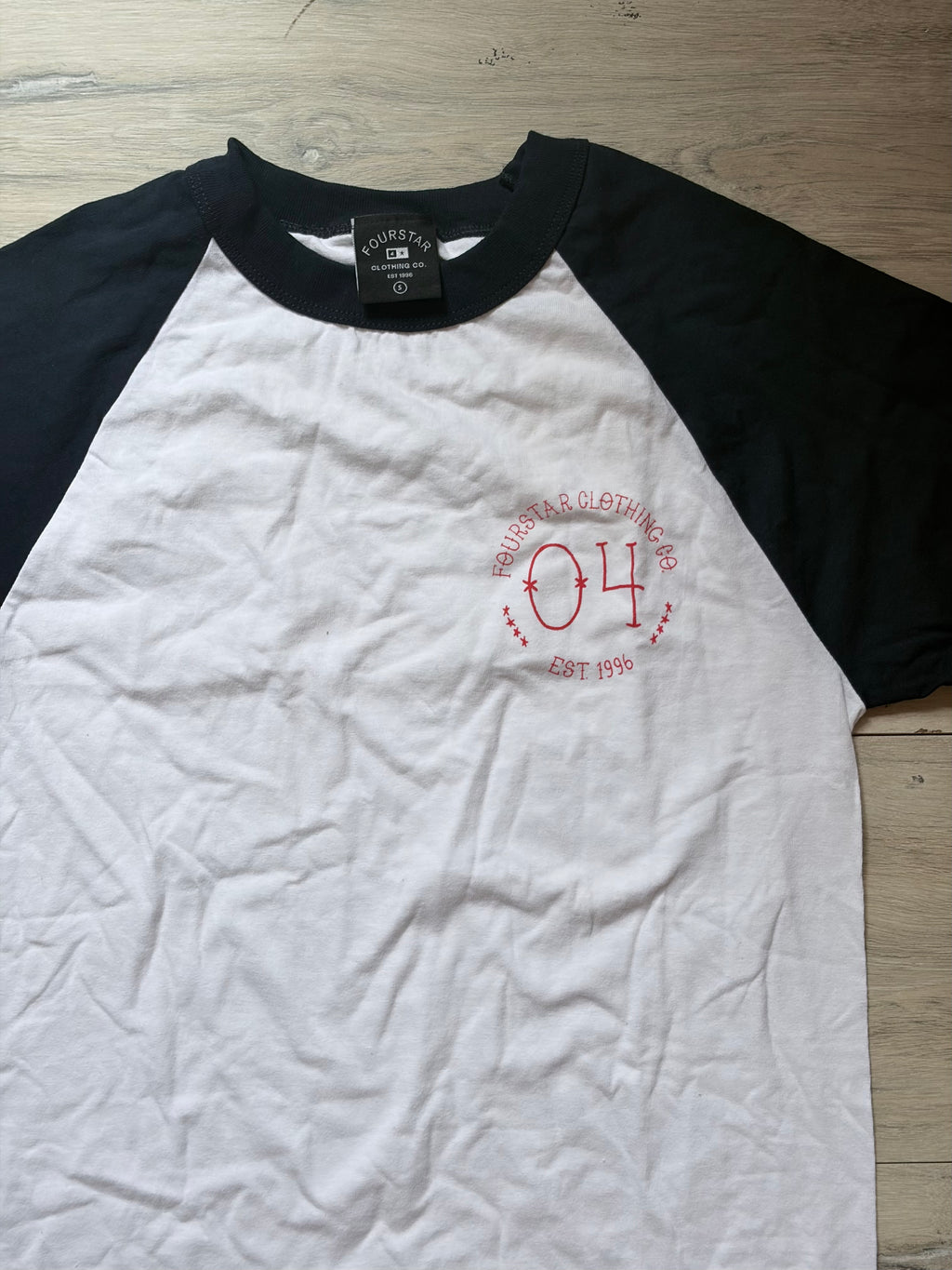 Fourstar clothing company Size S