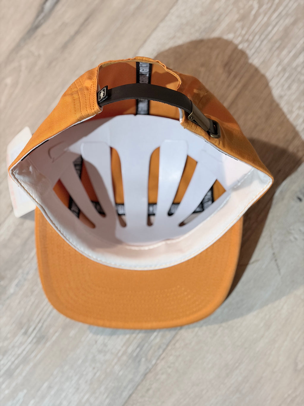 The Girl Skateboard Company - 5 panel hat orange