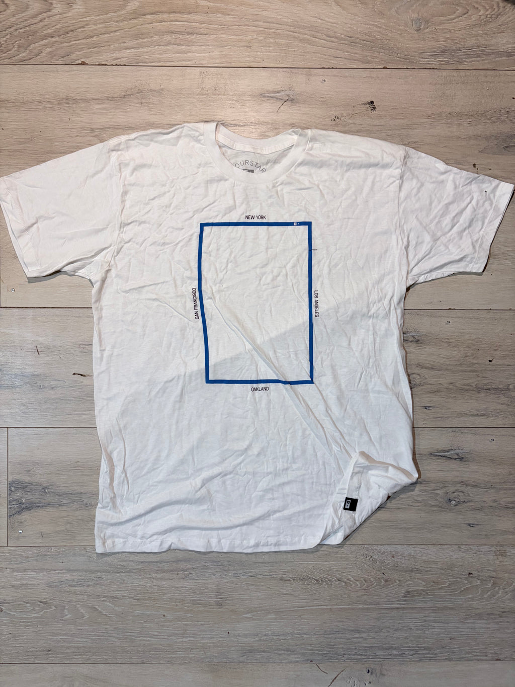 Fourstar Clothing Company Sz L