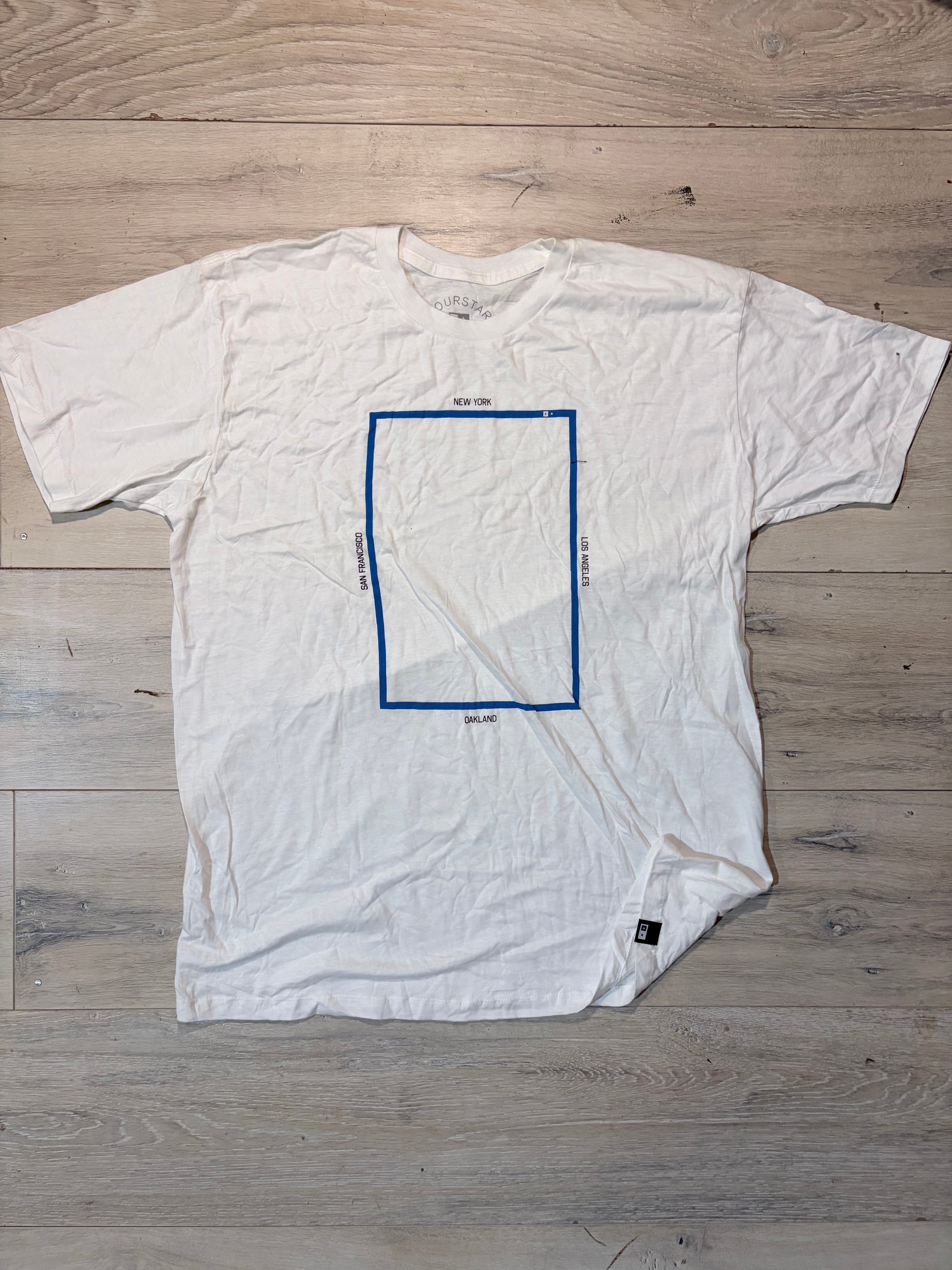 Fourstar Clothing Company Sz L