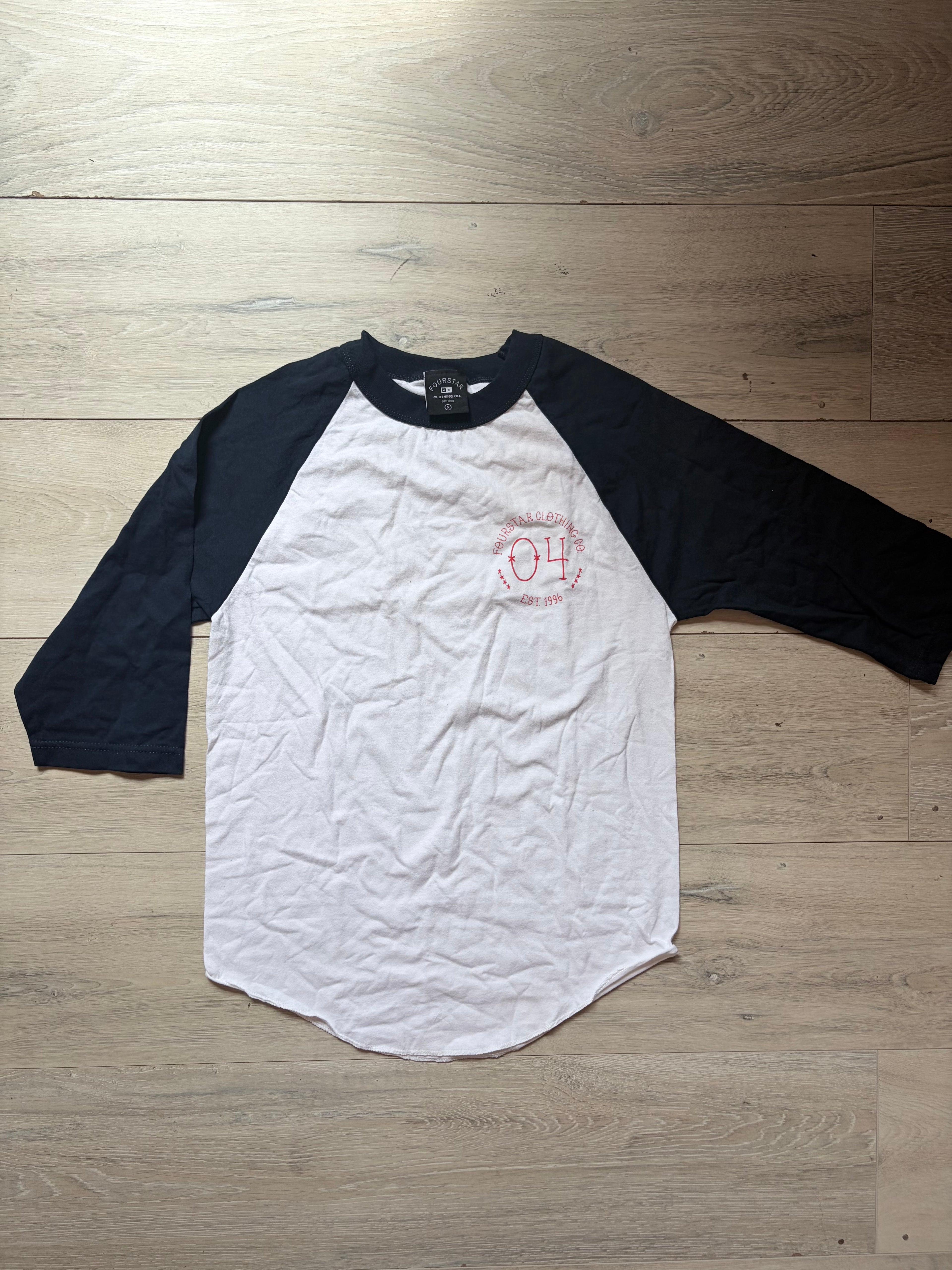 Fourstar clothing company Size S